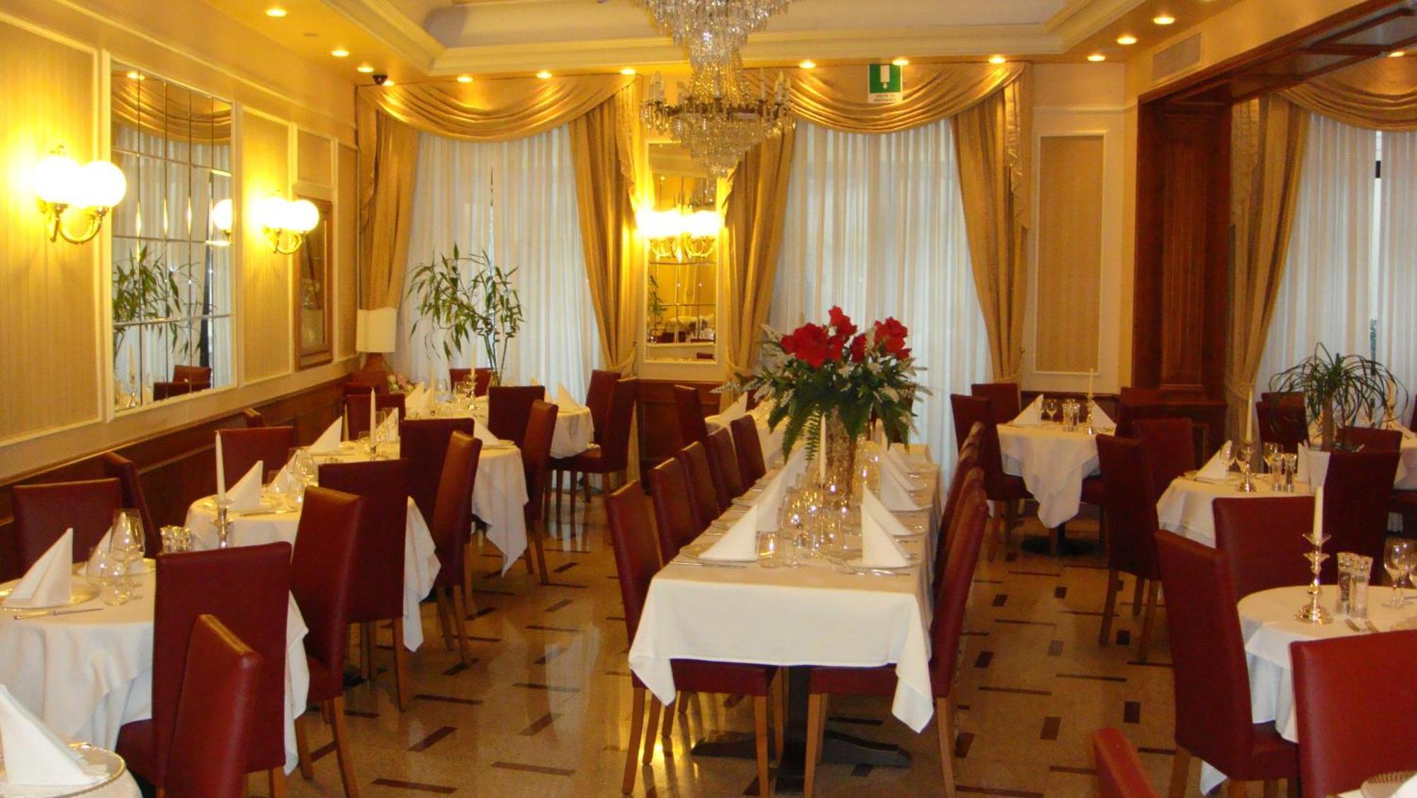 Albergo Corona Domodossola Ngoại thất bức ảnh